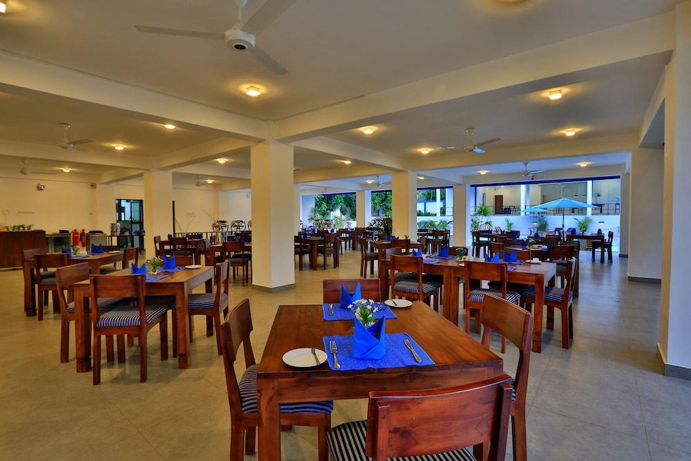 The Blue Wave Hotel Arugam Bay Exteriér fotografie